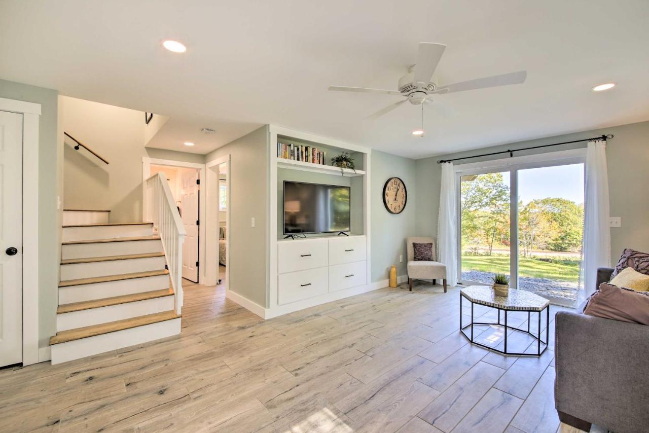 Sunny Stockton Springs Home Less Than 1 Mi To Beach! Eksteriør bilde